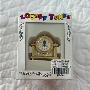 Looney Tunes Gold Novelty Clock